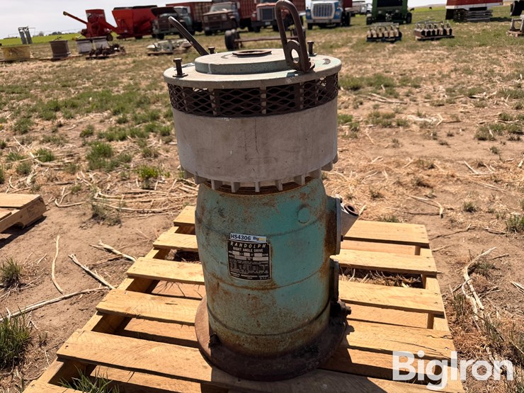 randolph-f100-right-angle-gear-head-image-2