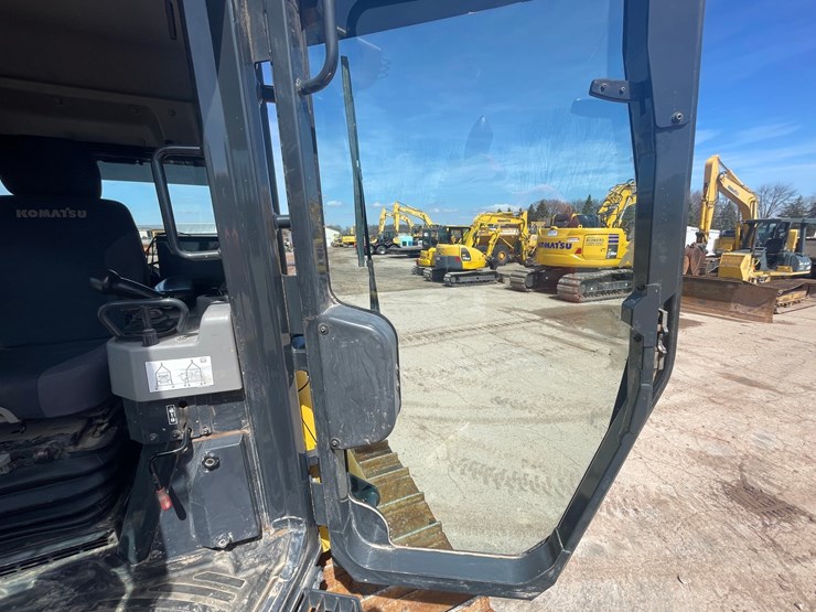 2020-komatsu-d51px-image-52