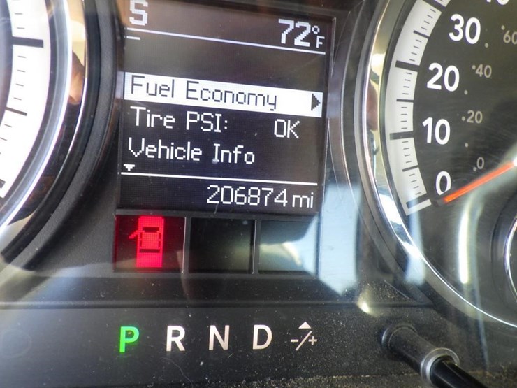 2012-dodge-1500-image-14