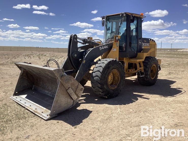 2013-deere-544k-image-1