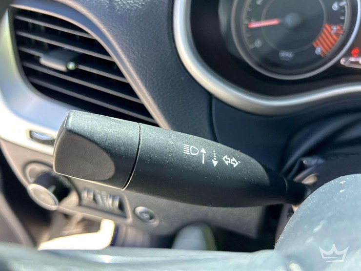 2014-jeep-cherokee-limited-image-10