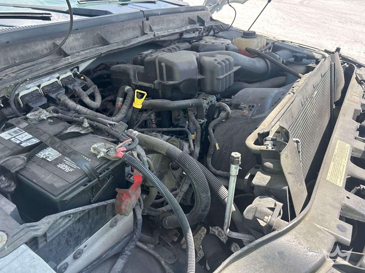 2016-ford-f350-image-8