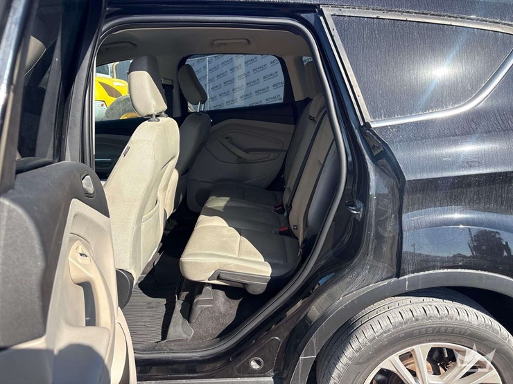 2019-ford-escape-image-18