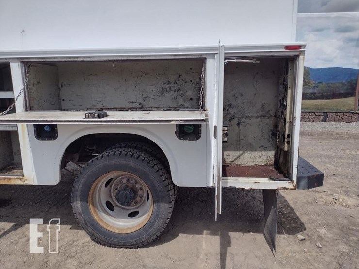 2019-ford-f550-image-23