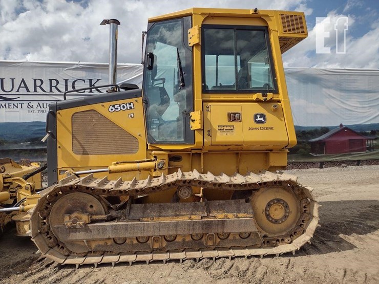 2003-deere-650h-lt-image-13