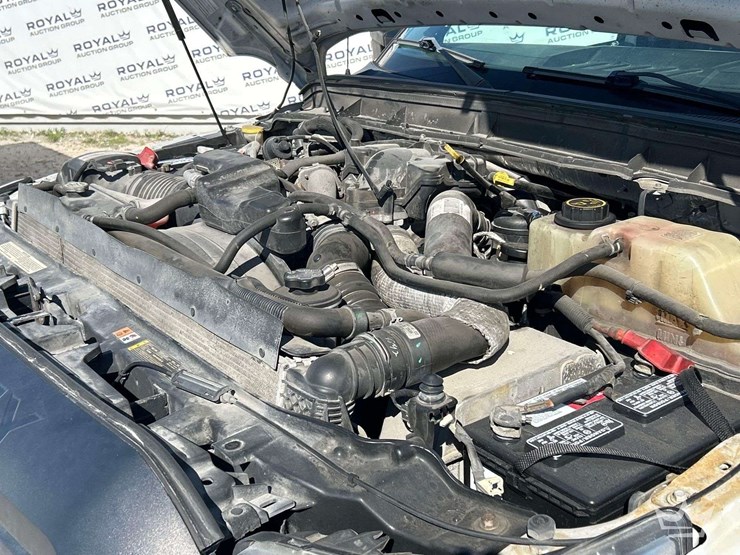 2016-ford-f350-image-8