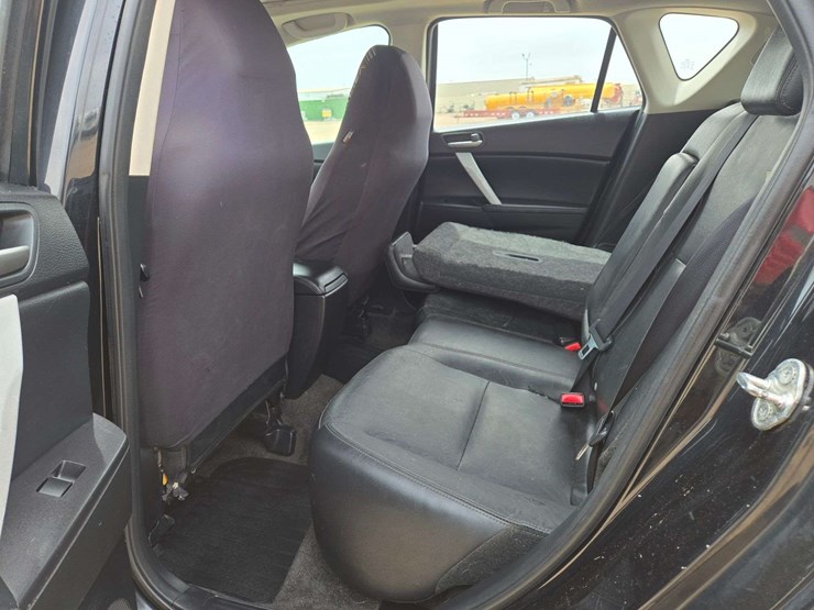 2010-mazda-3s-hatchback-4d-image-7