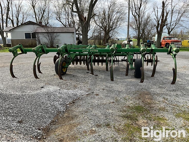 john-deere-712-image-6