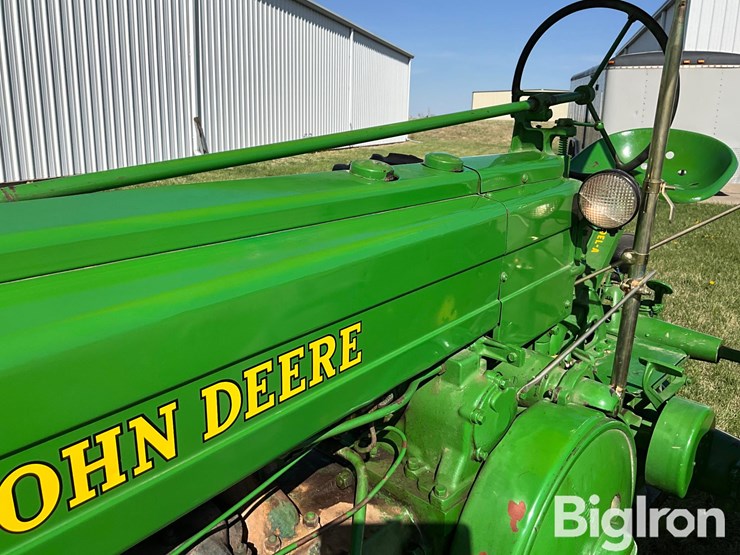 1947-john-deere-model-a-image-17