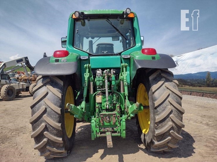 2003-john-deere-7520-image-4