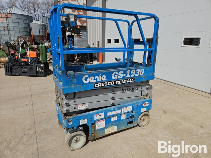 2016-genie-gs1930-image-1
