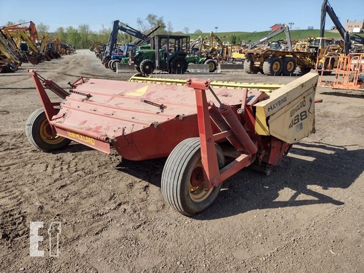 2002-new-holland-488-image-19