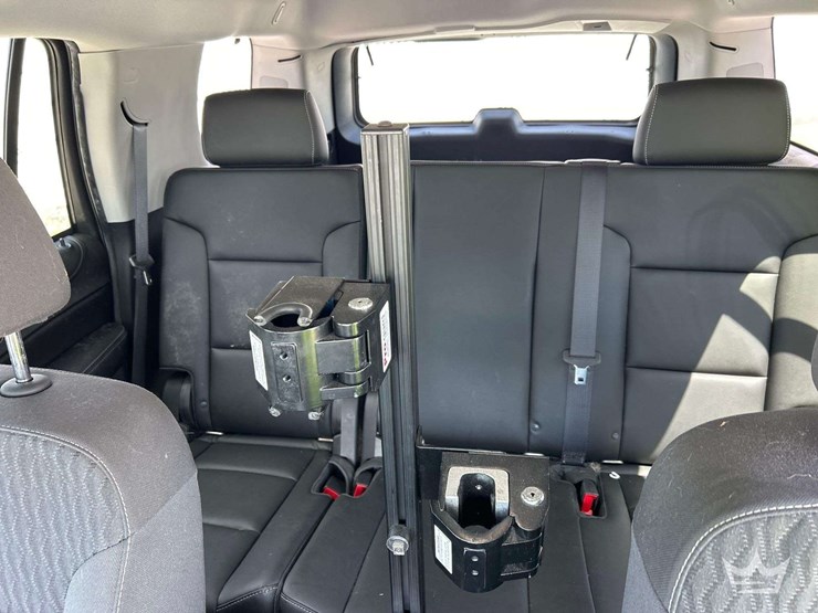 2018-chevrolet-tahoe-image-22