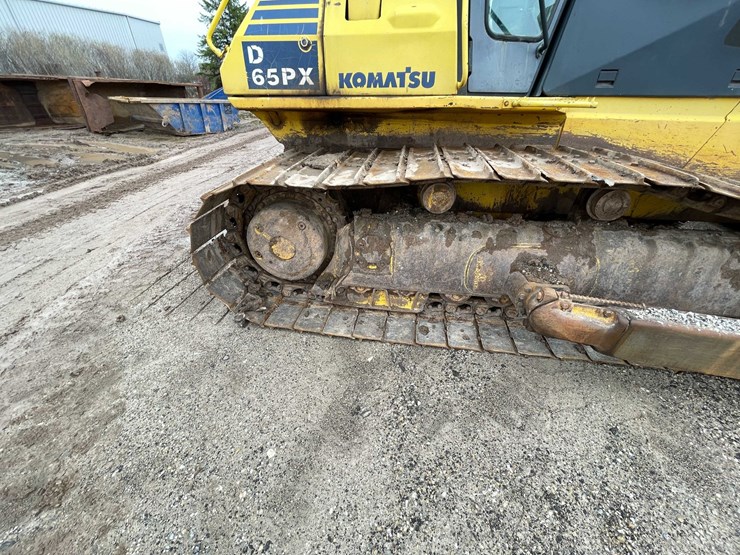 komatsu-d65px-12-image-30