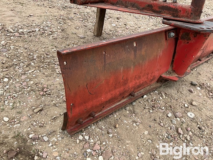 massey-ferguson-16-image-19