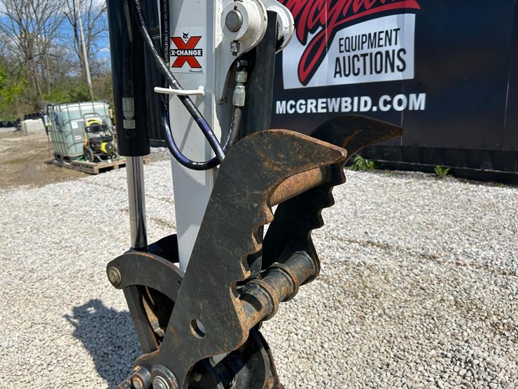 2023-bobcat-e32-image-9