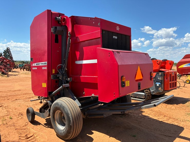 2014-massey-ferguson-2946-image-7