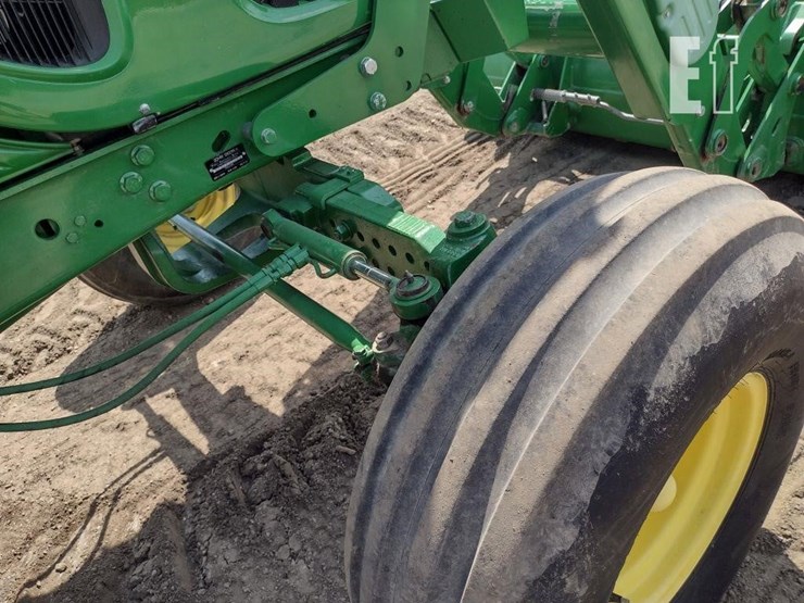 2009-john-deere-7330-image-25