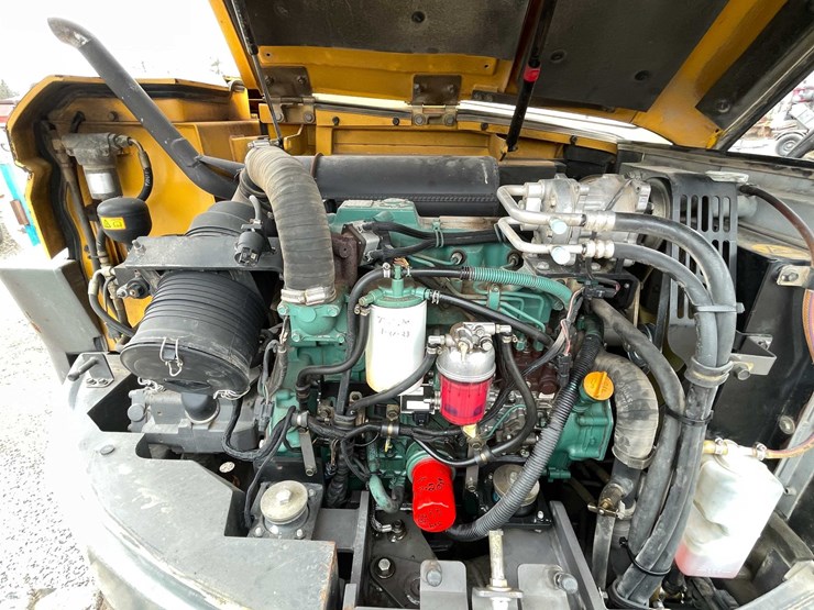 volvo-ecr88-image-29