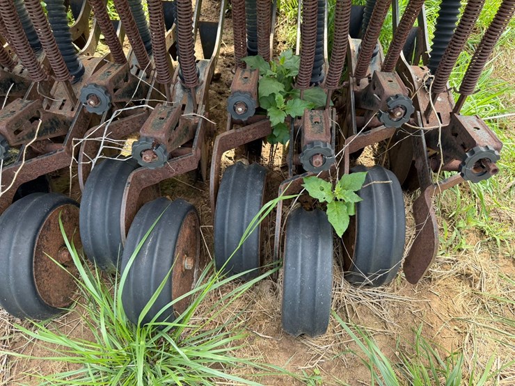 great-plains-solid-stand-20-image-13