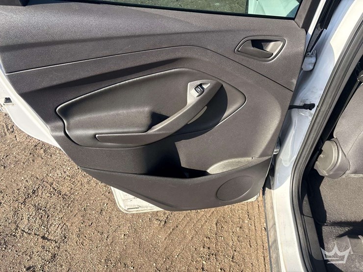 2016-ford-escape-image-18