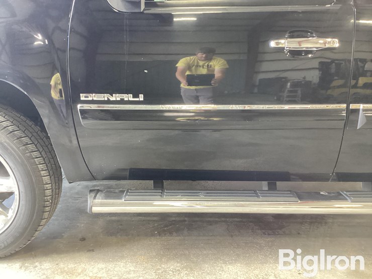 2010-gmc-sierra-1500-image-14