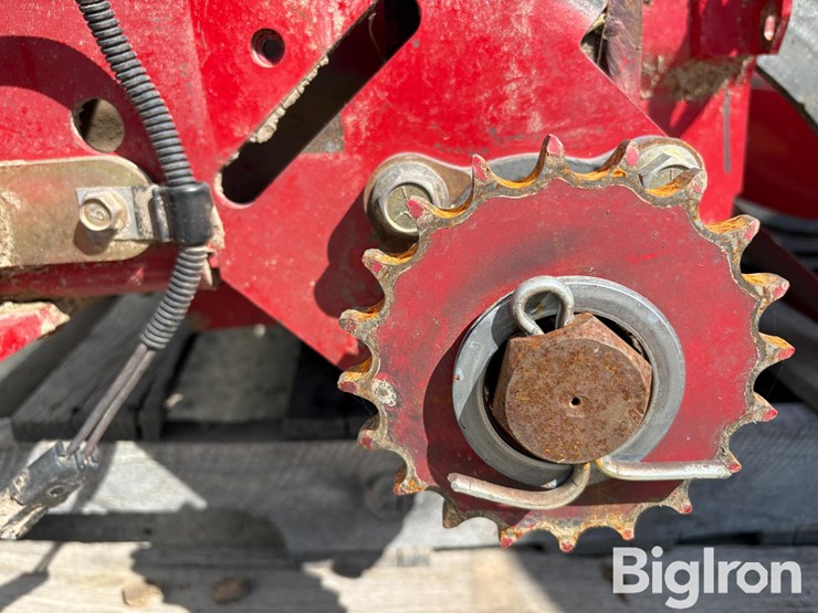case-ih-2588-image-19