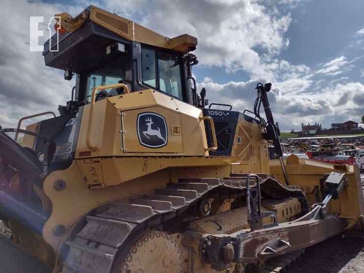 deere-1050-p-tier-image-52