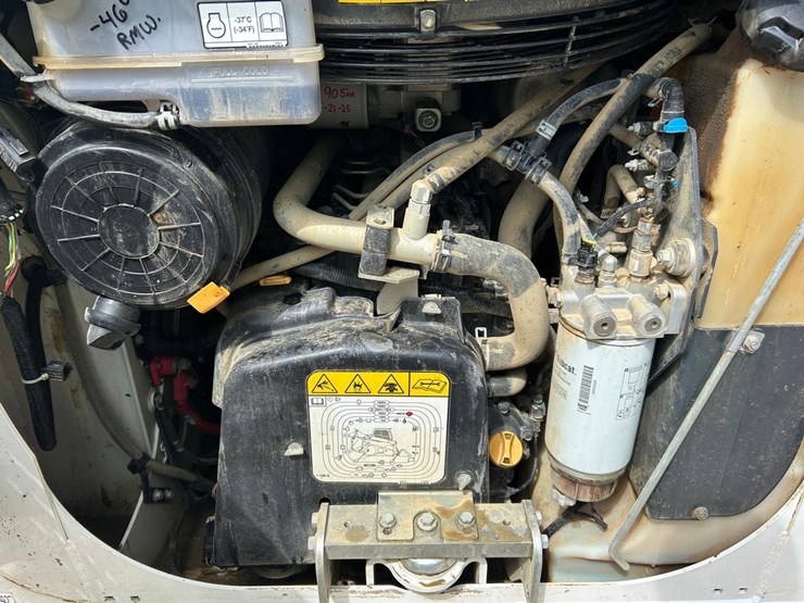 2022-bobcat-t66-image-14
