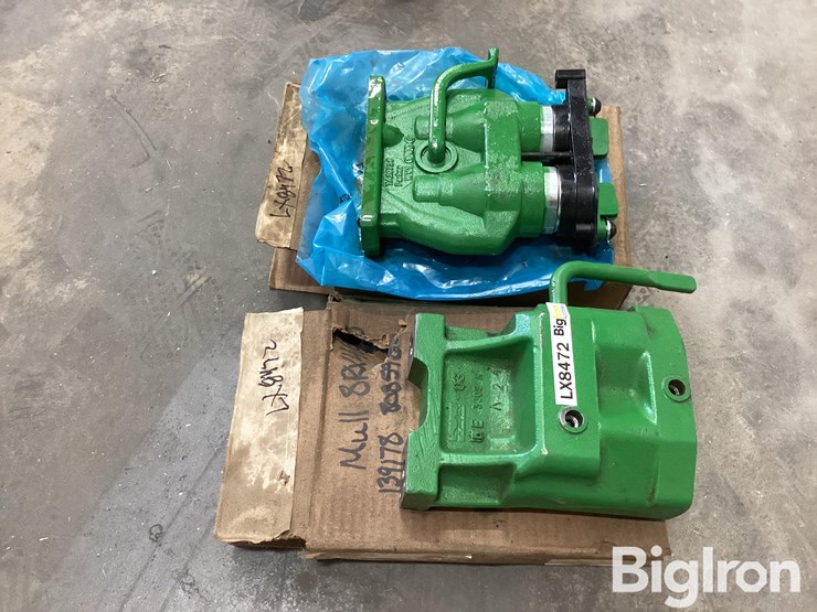 john-deere-410-image-4