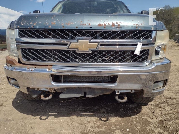 2011-chevrolet-silverado-2500hd-ltz-image-19