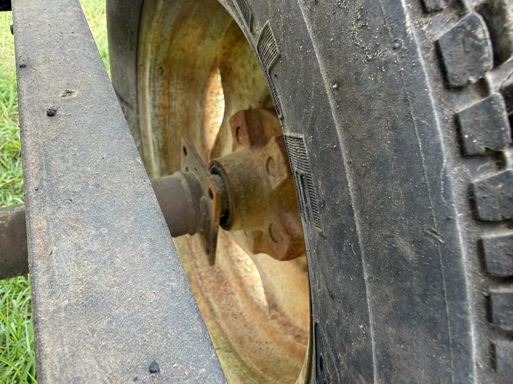 john-deere-4239t-image-7