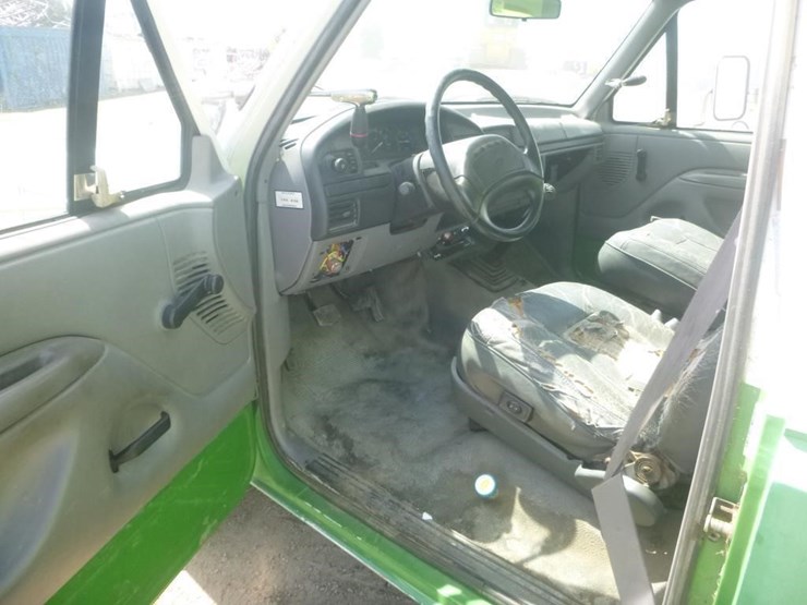 1997-ford-f450-image-14