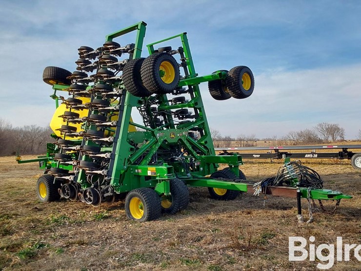 2019-john-deere-n536-image-3