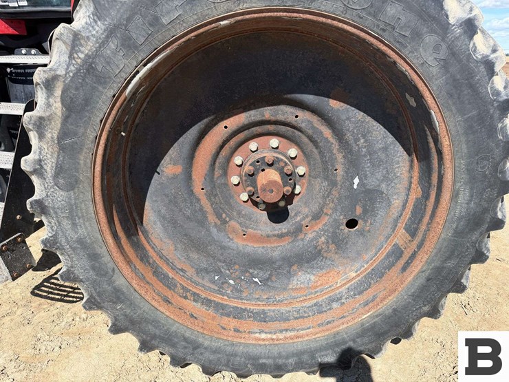 2015-case-ih-magnum-310-image-59