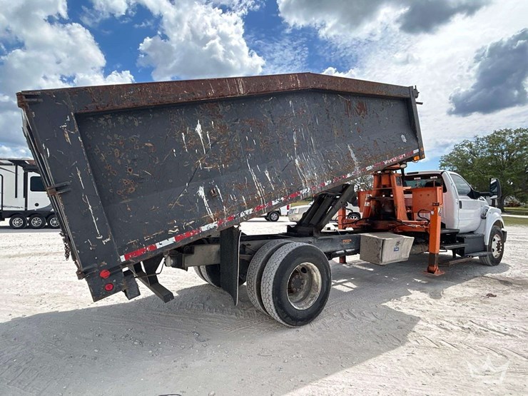 2017-ford-f750-image-3