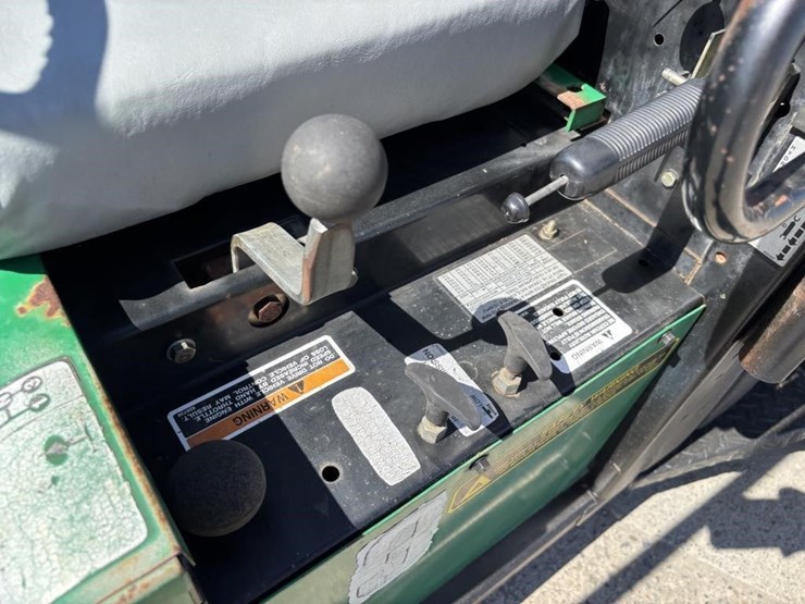 1994-cushman-turf-truckster-image-16
