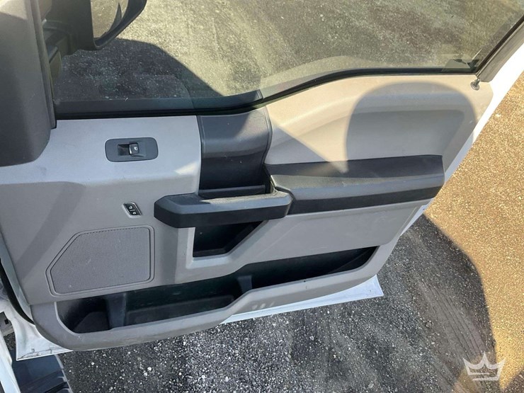 2019-ford-f450-image-22