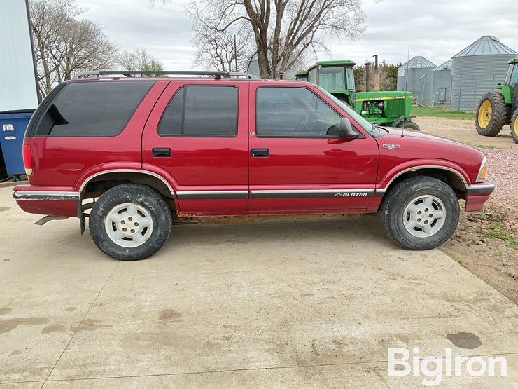 1997-chevrolet-blazer-image-4