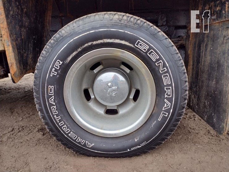 2011-dodge-ram-3500hd-image-15