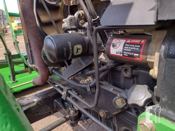 2005-john-deere-4320-image-29