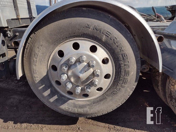 2007-kenworth-w900-image-20