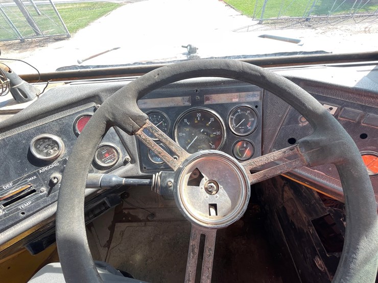 volvo-a25-image-63