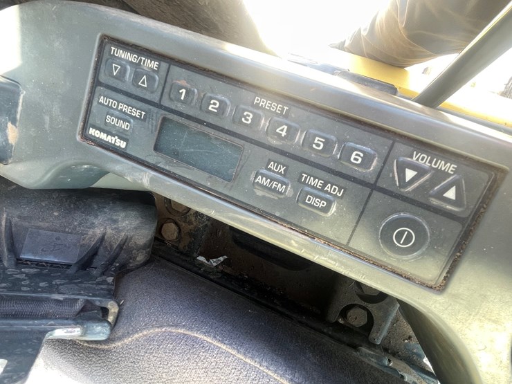 2015-komatsu-pc360-lc-10-image-57