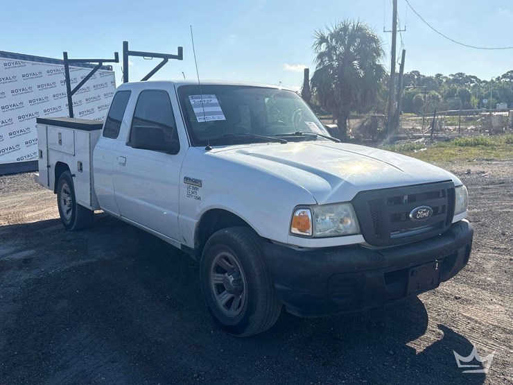 2011-ford-ranger-image-2
