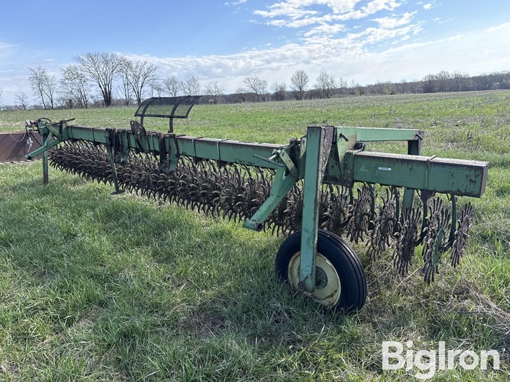 john-deere-400-image-7