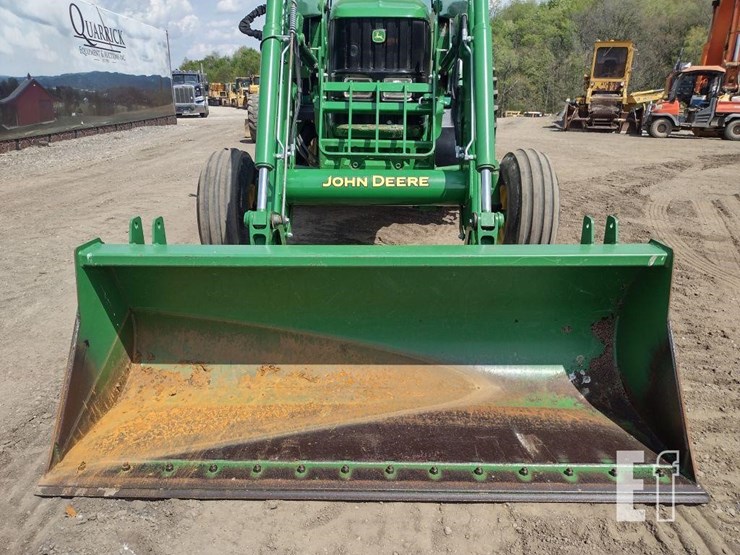 2009-john-deere-7330-image-19