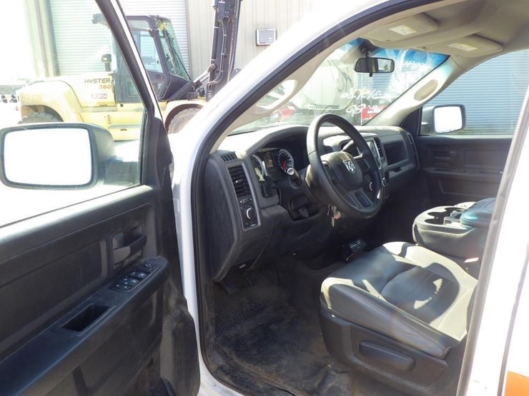 2014-dodge-1500-image-5
