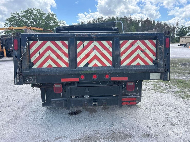 2016-ford-f550-image-28