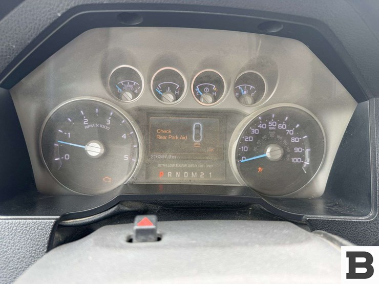 2011-ford-f350-image-46